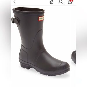 Hunter Short Back Buckle Rain Boots